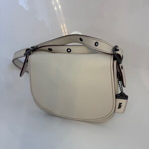 Coach 1941 Saddle Bag 23 Chalk Oxblood Glovetanned Leather Crossbody SD-20115